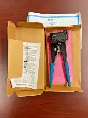 Tyco Electronics AMP 2-231652-0 Ratcheting Modular Plug Crimp RJ45 Side Tab Tool