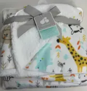 NWT Just Born Zoo Safari Animals Elephant Giraffe Zebra Lion White Baby Blanket