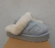 UGG GREY DISQUETTE FELTED SHEEPSKIN PLATFORM SLIPPERS, WOMEN US 7/ EUR 38 ~NIB