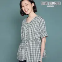 在飛比找momo購物網優惠-【YVONNE 以旺傢飾】嘉頓格紋V領開襟短袖上衣(夜幕綠)