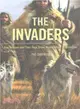 The Invaders ─ How Humans and Their Dogs Drove Neanderthals to Extinction