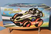 Sharper Image Slide Winder RC Remote Racer 2005 Green 9.6v NiMH Brand New