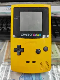 在飛比找Yahoo!奇摩拍賣優惠-早期Nintendo Gameboy Color GBC黃色
