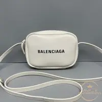 在飛比找蝦皮購物優惠-正品現貨 Balenciaga 巴黎世家 552372 白色