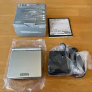 "NEW" Gameboy Advance SP Platinum Silver AGS-001 Console w/Box Nintendo Japan