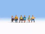 Seated People OO/HO gauge Noch 15532