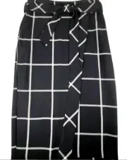 N E W Warehouse | Navy Blue and White Check | Wrap Skirt | 12