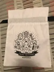 SEPHORA PLAY 2016 White GLOW GETTERS Makeup Glam Bag Cosmetic Travel Pouch*WoW