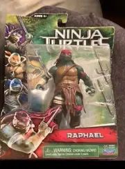 2 nijia turtles new in pack blue and red Raphael and Leonardo