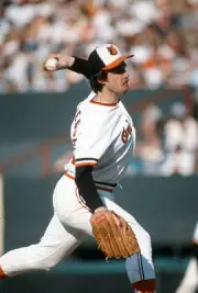 Scott McGregor Baltimore Orioles pitches at an Major League Baseba- Old Photo