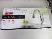 Delta Classic Single Handle Pull Down Sprayer Kitchen Faucet Stainless Steel