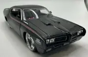 JADA 1969 PONTIAC GTO JUDGE BIG TIME MUSCLE "CARTELLI LUXURY ALLOY" 1:24 BLACK