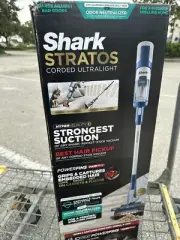 Shark Stratos Corded Ultra Light Stick Vacuum Cleaner W Power Fins Brand New