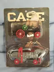 Scale Models 1/64 1911 JI CASE IH Steam Engine and Thresher NEW ON CARD