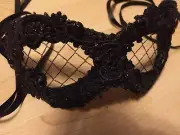 CIRQUE DU SOLEIL BLACK GOTH MESH CRYSTAL RIBBON PARTIAL MASK Costume FANTASY