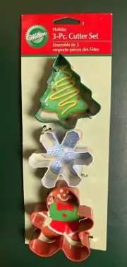 Vintage 2007 Wilton Holiday 3 Piece Cookie Cutter Set Tree Snowflake Gingerbread