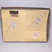 NOS Cannon Luxury Towels By Terry Towne Of New York Yellow RN17851