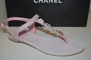 NIB CHANEL 17C Pink Silver Tweed Thong CC Log Charm Slide Sandal Flat EUR 37.5