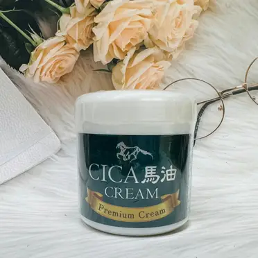 雪華馬油 日本北海道雪華馬油150g胎盤精華面霜適合所有膚質的保濕修護霜