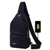 在飛比找蝦皮商城優惠-輕巧胸包運動風背包USB充電升級款大容量隨身包運動背包腰包【