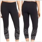 NWT Athleta Graphic Sonar Floral Capri Legging Cropped Activewear Black Size XS