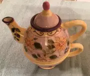 Vintage 3 Piece Flower Teapots Set Of 2 With Lids Kettles & Cups New