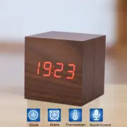 6x6x6cm Wooden Electronic Digital Alarm Desk Clock Temperature LED Display V ZZ1