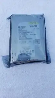 Western Digital 120GB Internal 3.5" WD1200BB-00DAA1 Enhanced IDE EIDE HDD Sealed