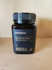 MANUKORA RAW MANUKA HONEY 850+ MGO 500G / 1.1LB