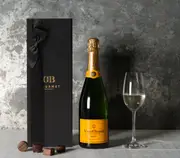 Veuve Clicquot Champagne Hamper