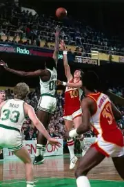 Steve Hawes Atlanta Hawks shoots over Robert Parish Boston Celtics- Old Photo