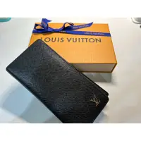 在飛比找蝦皮購物優惠-LouisVuitton