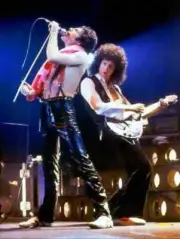 Queen Band Freddie Mercury and Brian May 8X10 Photo Print