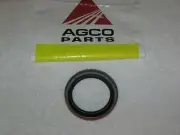 OEM MASSEY FERGUSON TO30 TO20 TE 20 TEO20 CENTER HSG INPUT SHAFT SEAL 195760M1