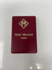 Vintage Hotel Martinez Cannes Toothbrush & Toothpaste