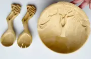 Hand Carved Wooden Wood Rustic Serving Bowl Tree Spoon Fork NWT Primitive