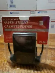 NOS New Old Stock LLOYD'S AM/FM Stereo Cassette Player w/ Bass Boost Control