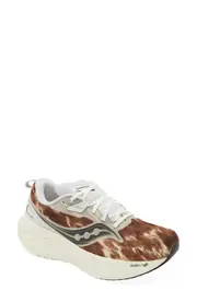 Saucony x Nordstrom Triumph 22 Running Shoe in Chocolate/White at Nordstrom, Size 7
