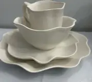 Sophie Conran Floret 4 Piece Place Setting | Dinner Plate, Salad Plate, Cereal..