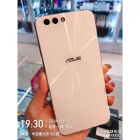 在飛比找蝦皮購物優惠-%出清品 ASUS ZenFone4 (ZE554KL) 4