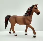 Schleich "CAYENNE" 42514 Gelding Horse Club Red Ribbons In Mane'Tail NEW! HTF!