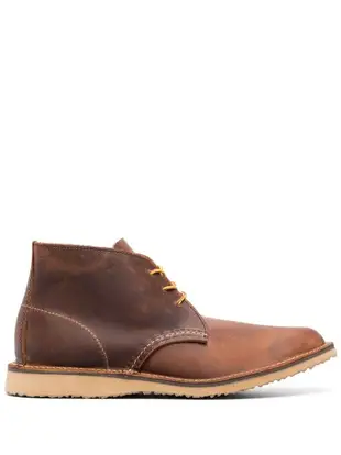 Weekender Chukka ankle boots
