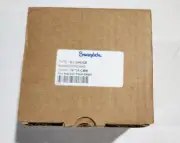 NEW Swagelok PGI-63C-PG30-CAQX 30psi Gauge 1/4" Tube Adapter Center Bottom 2.5"