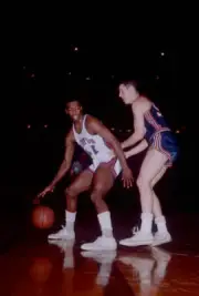 Oscar Robertson Of The Cincinnati Royals 1964 Basketball Old Photo 3
