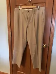 Dockers Pants Mens 38x30 Easy Khaki Classic Fit Pleated Front Stretch Comfort