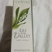 VTG NIB Crabtree & Evelyn Muguet Body Lotion 8.5oz