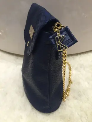 正品 2016新款 金牌扣金鏈 仿蛇皮迷你水桶包 新款 側揹包 手拿包 斜背包 BKK Original bags 小包