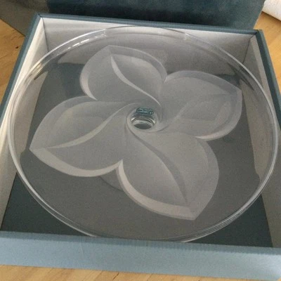 CRYSTAL J G DURAND FLORENCE SATINE LARGE FOOTED CAKE PLATE 31.7 CM