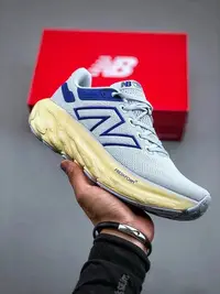 在飛比找Yahoo!奇摩拍賣優惠-新百倫New Balance NB Fresh Foam 輕