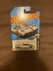 Hot Wheels (ZAMAC 2023) - "2017 Pagani Huayra Roadster"